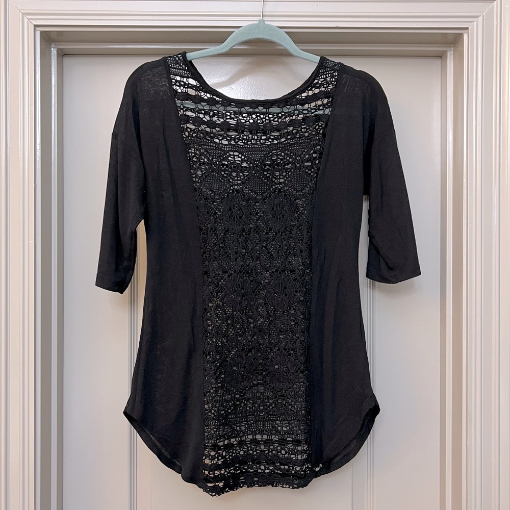 90s Black 3/4 Sleeve Lace Front/Back Top